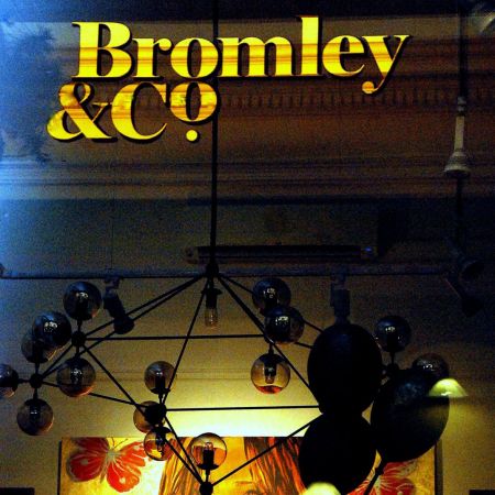 Bromley & Co. <br />
Location: BLOCK ARCADE Melbourne.<br />
